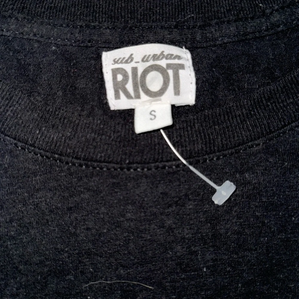 SUB_URBAN RIOT "Rogue" Graphic Short Sleeve Tee Shirt Black Seen on Megan Fox S - Picture 15 of 15